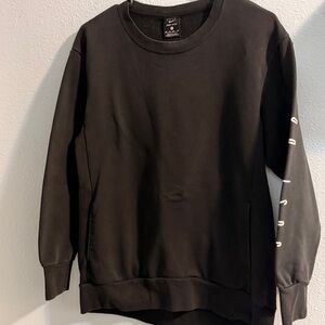 Nike Womens Classic Pullover Sweatshirt Black Size XS Swoosh Spellout DRI-FIT